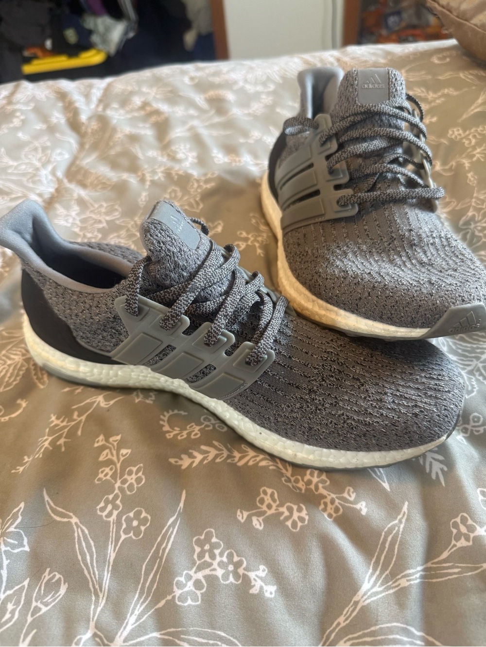 adidas Men’s Gray Knit Athletic Running Shoes
